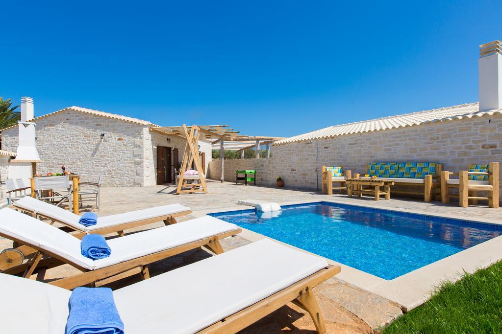 Chainteris Villas, Vast Views, By Thinkvilla Prínos Extérieur photo